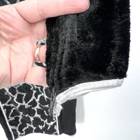 Vintage Bespoke Custom Black Crushed Velvet & Metallic Dress & Jacket - Picture 10 of 13